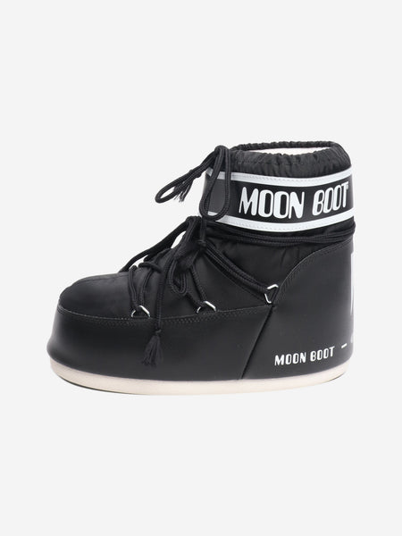 Black ski boots - size UK 9/10.5 product image