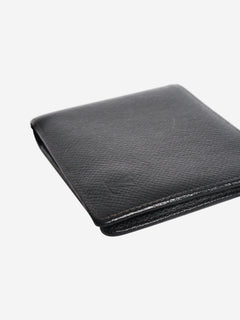 Black vintage 2002 leather bifold wallet Wallets, Purses & Small Leather Goods Louis Vuitton 