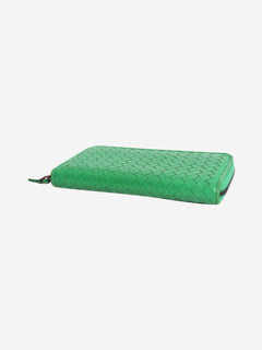 Green Intrecciato leather zip wallet