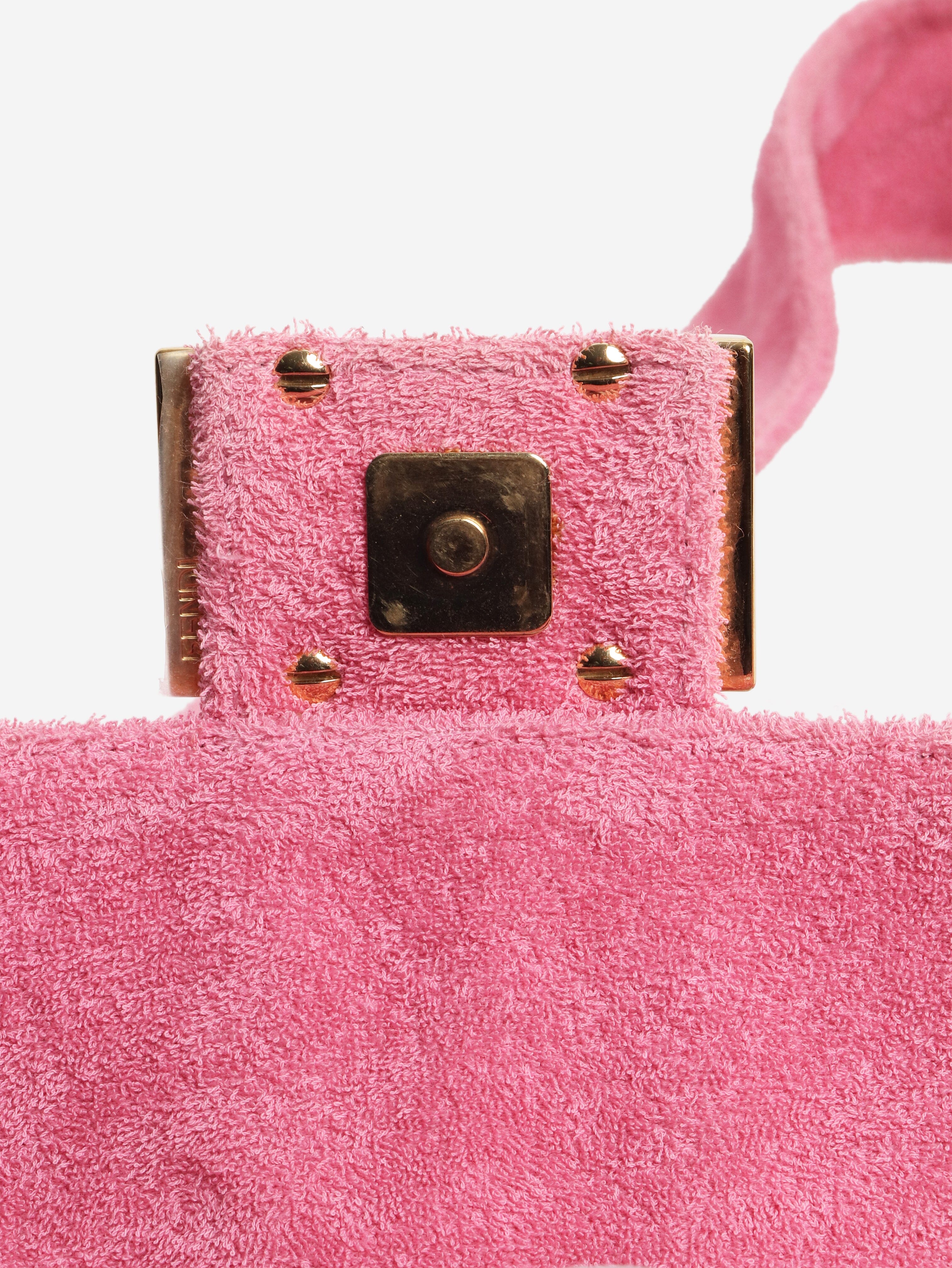 Fendi Shoulder bags - size Shoulder bags Fendi 