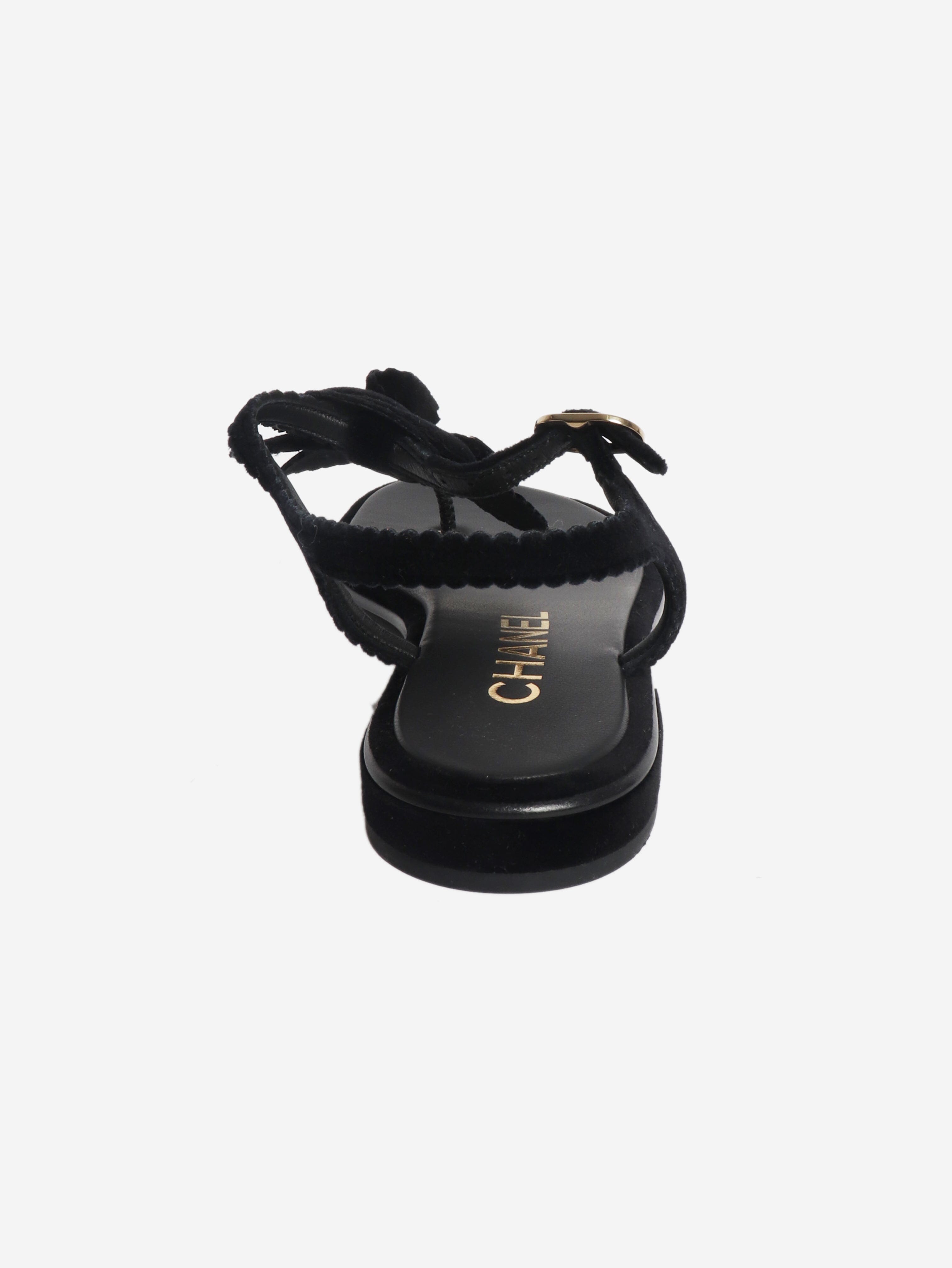 Black velvet Camellia thong sandals - size EU 38 Flat Sandals Chanel 