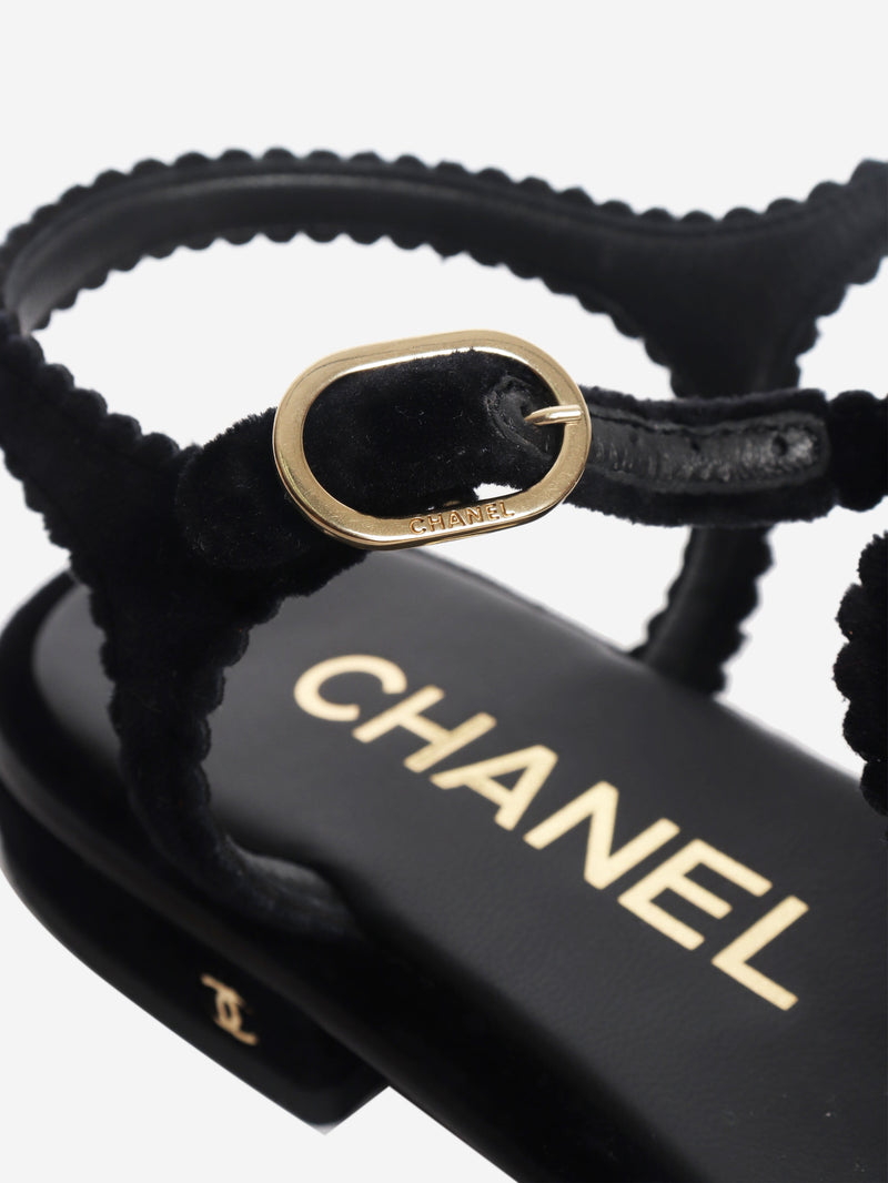 Black velvet Camellia thong sandals - size EU 38 Flat Sandals Chanel 