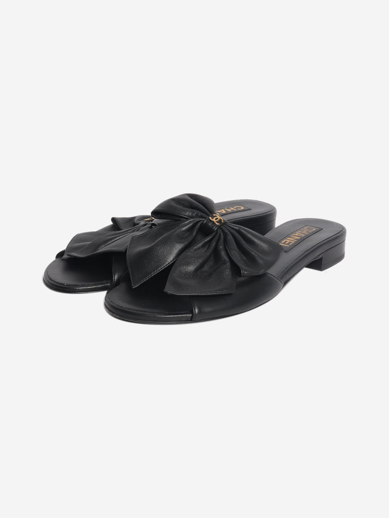Black leather bow sandals - size EU 38 Flat Sandals Chanel 