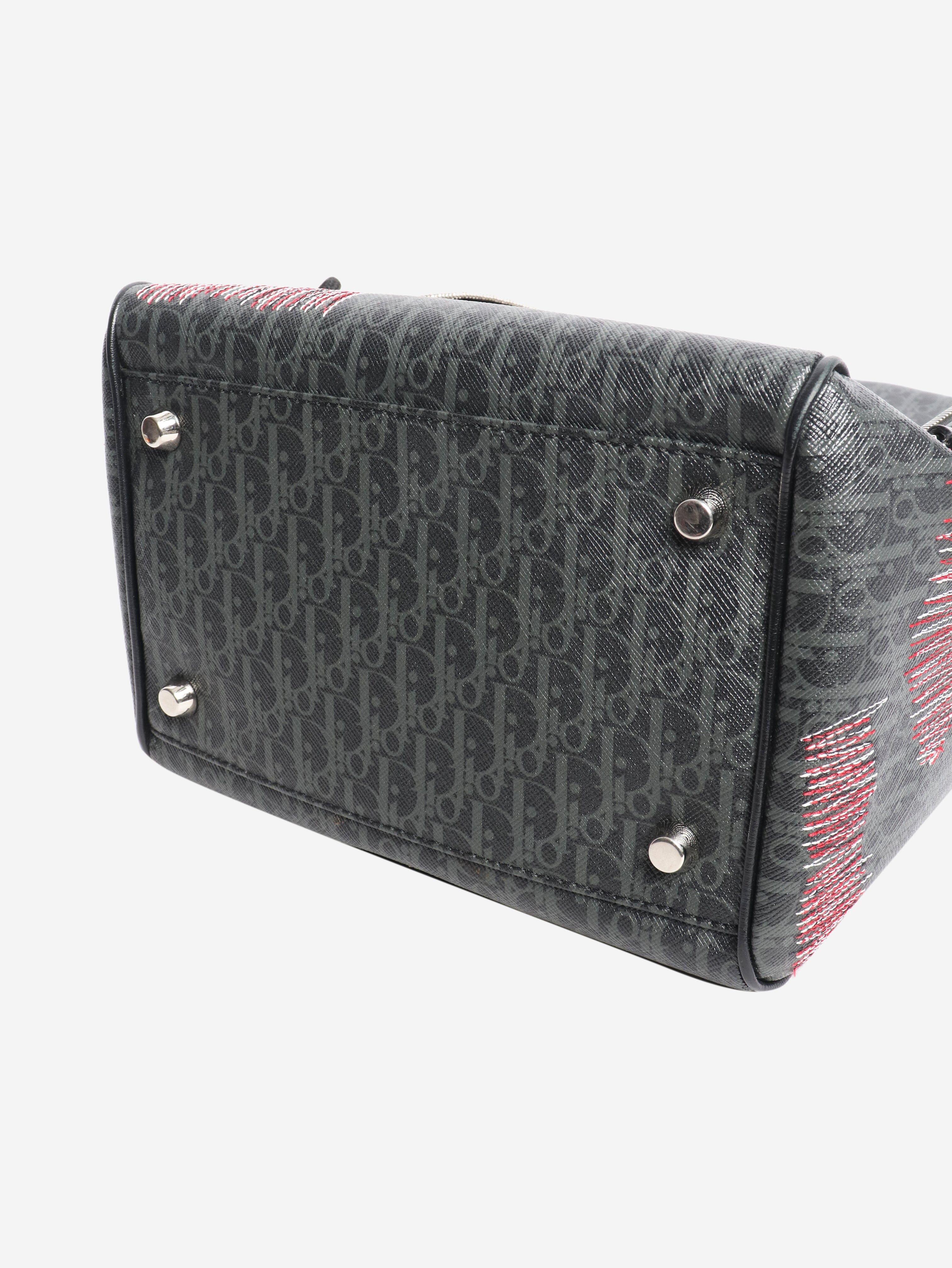 Dior Shoulder bags - size Shoulder bags Dior 