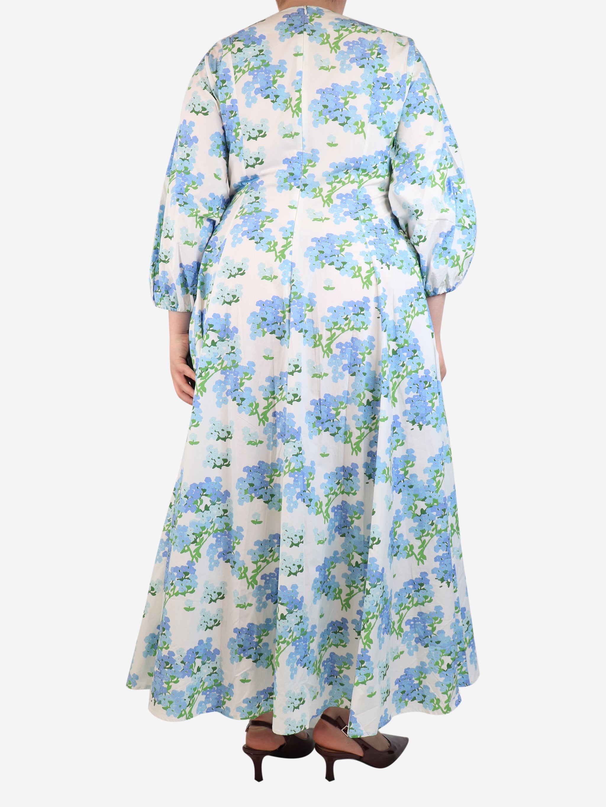Bernadette pre-owned white and blue floral printed maxi dress - size UK 14 | Sign of the Times Bernadette pre-owned white and blue floral printed maxi dress - size UK 14 | Sign of the Times