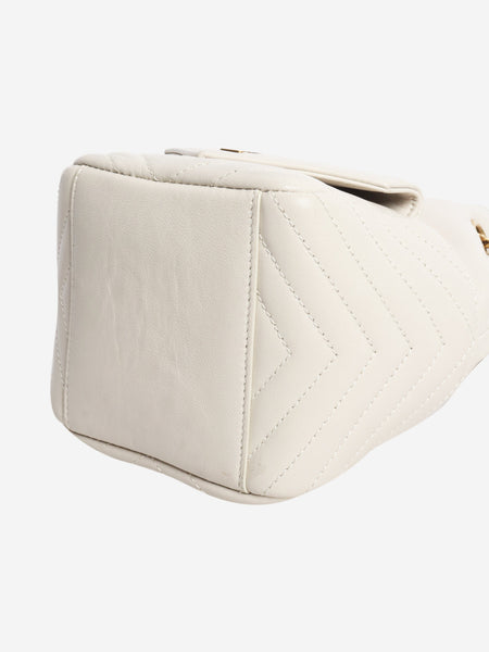 Neutral leather bucket bag alternate image