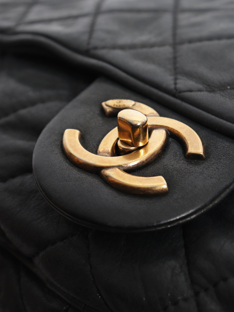 Black 2012 calfskin Pearl Shiba shoulder bag Shoulder bags Chanel 