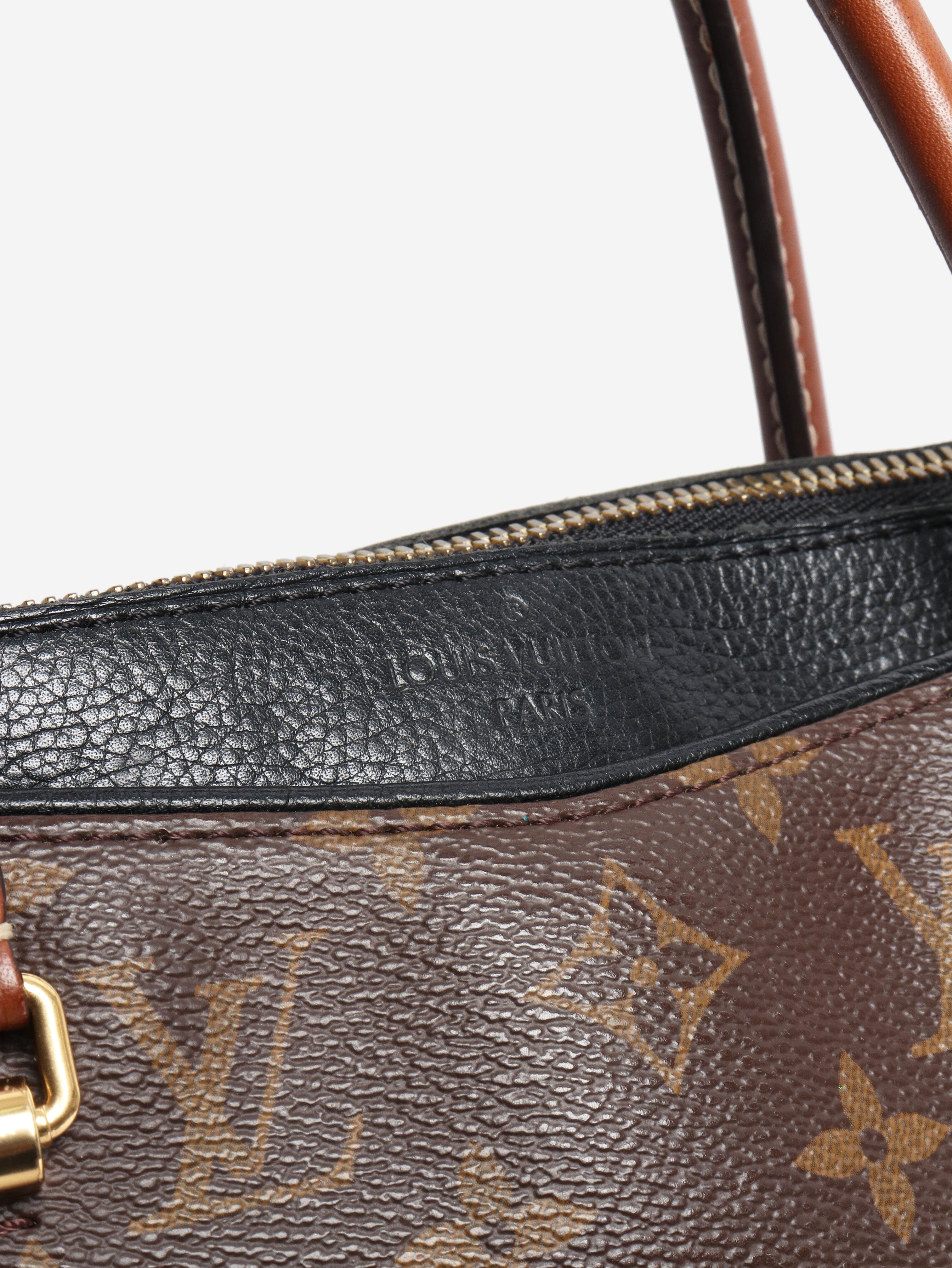 Louis Vuitton Shoulder bags - size Shoulder bags Louis Vuitton 