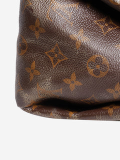 Louis Vuitton Shoulder bags - size Shoulder bags Louis Vuitton 