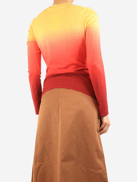 Red cashmere ombre sweater - size M alternate image