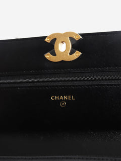 Black 19 Turnlock Wallet on Chain Cross-body bags Chanel 