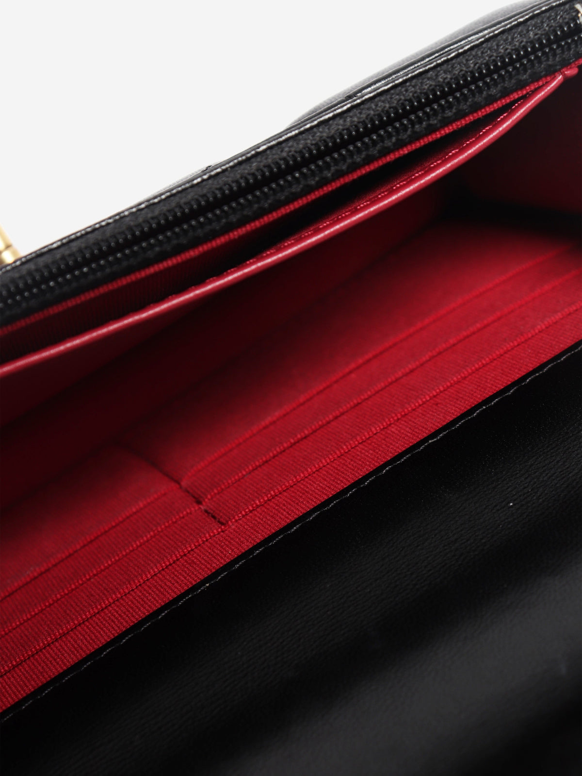 Black 19 Turnlock Wallet on Chain Cross-body bags Chanel 