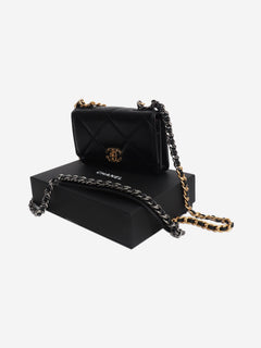 Black 19 Turnlock Wallet on Chain Cross-body bags Chanel 