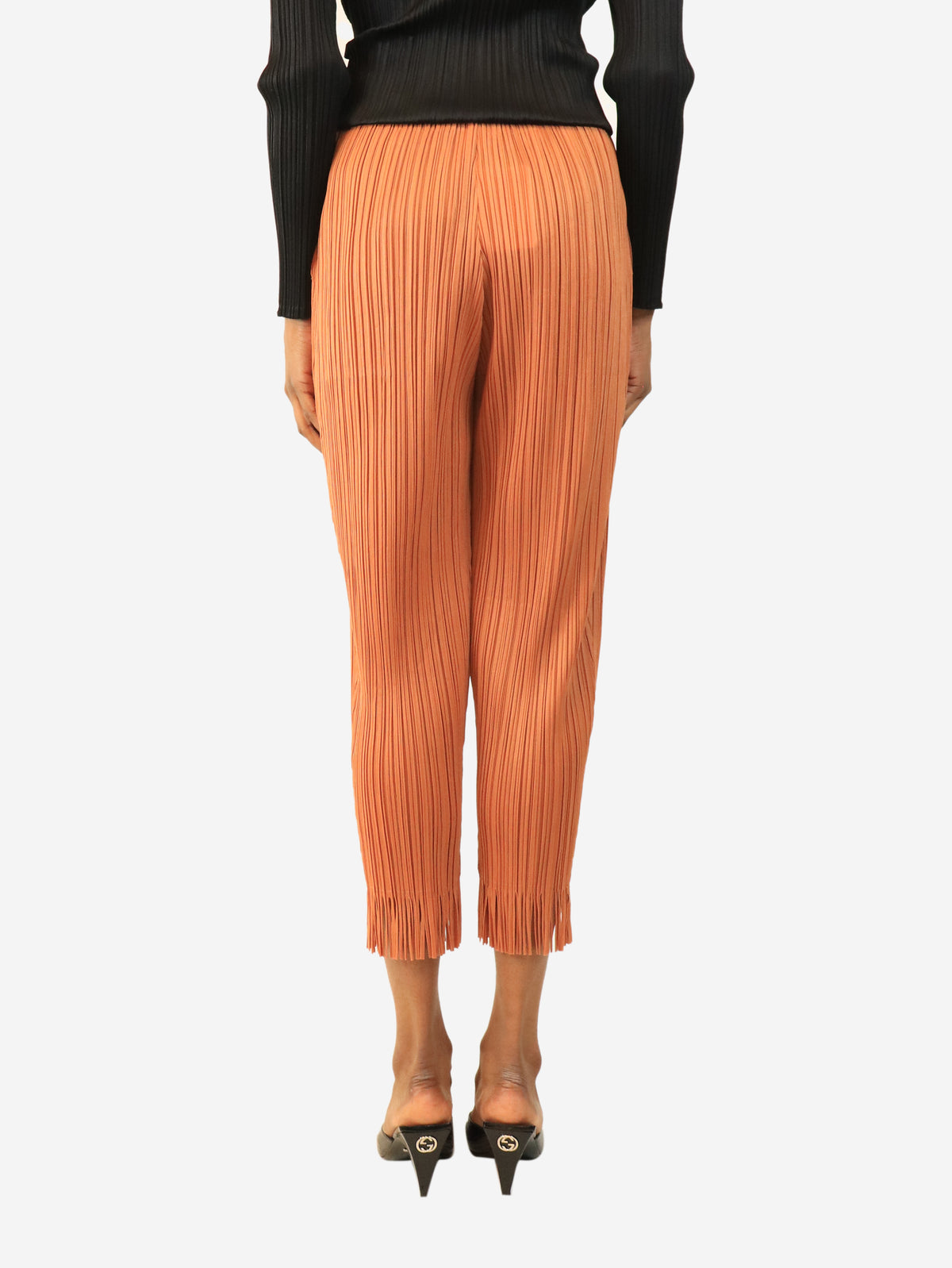 Burnt orange fringe-hem pleated trousers - size S