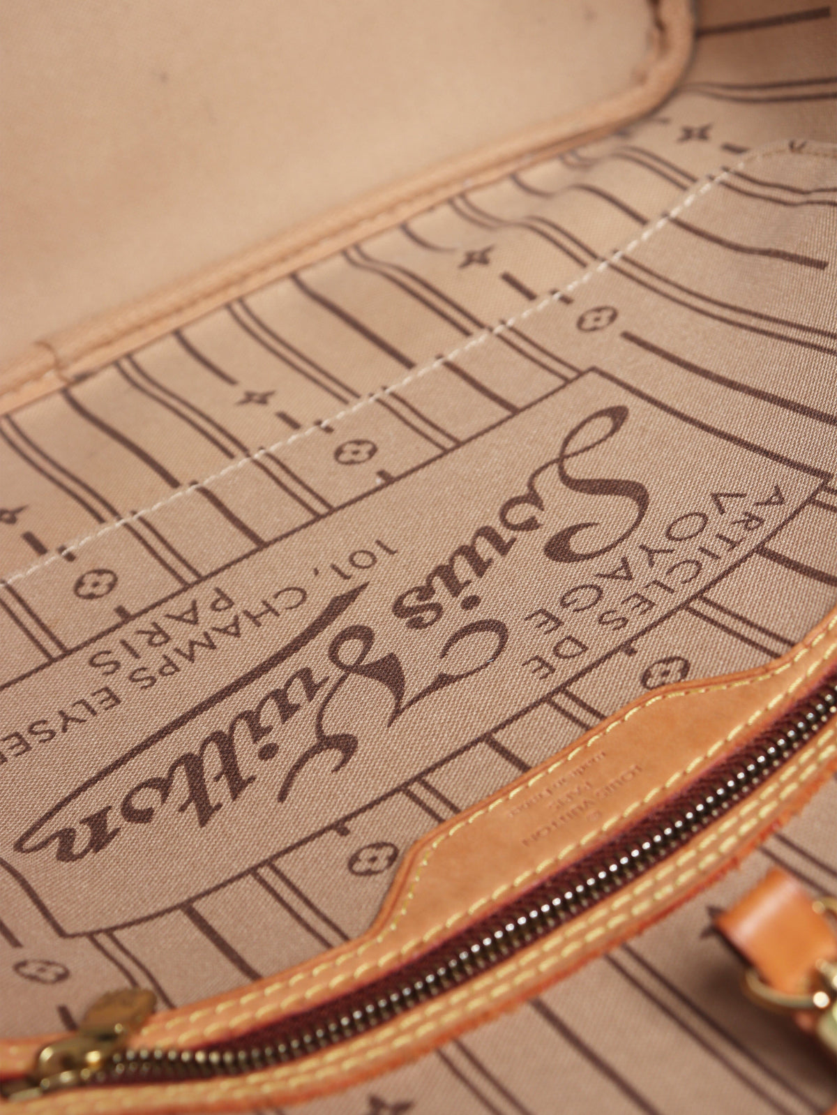 Brown 2008 Monogram Neverfull MM tote Tote Bags Louis Vuitton 
