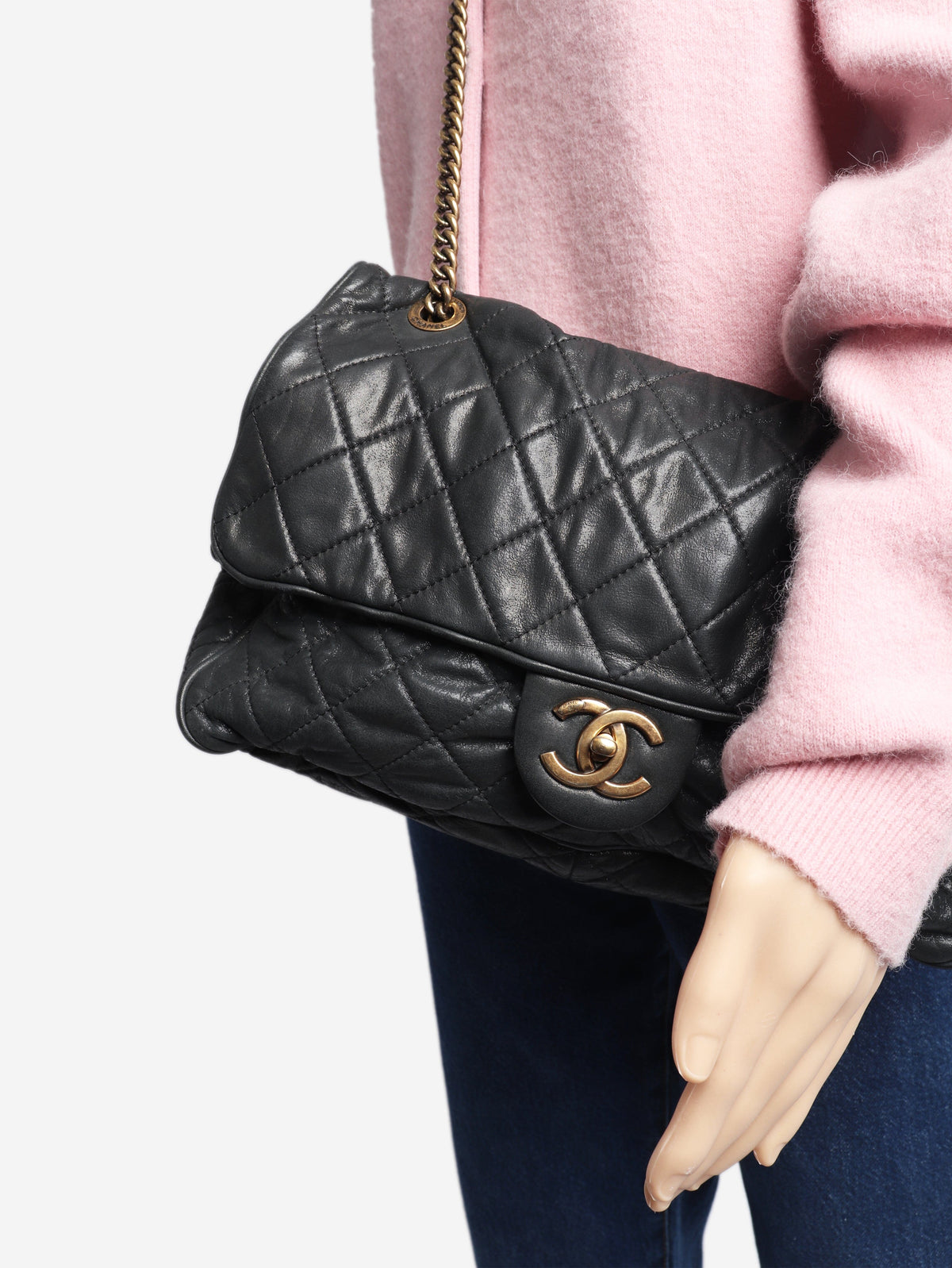Black 2012 calfskin Pearl Shiba shoulder bag Shoulder bags Chanel 