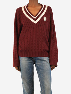 Burgundy cable-knit cricket jumper - size S
