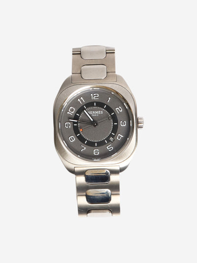 Silver H08 watch