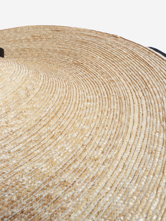Neutral oversized raffia hat