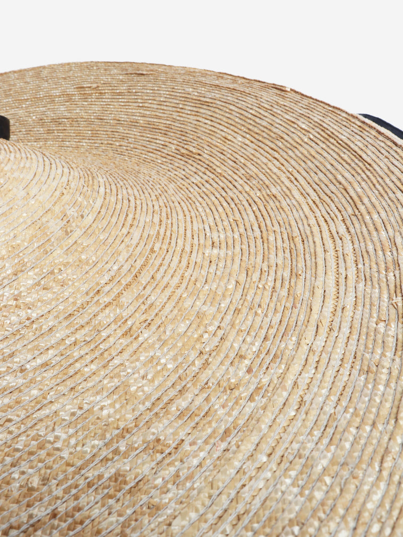 Neutral oversized raffia hat