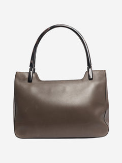 Brown vintage leather shoulder bag