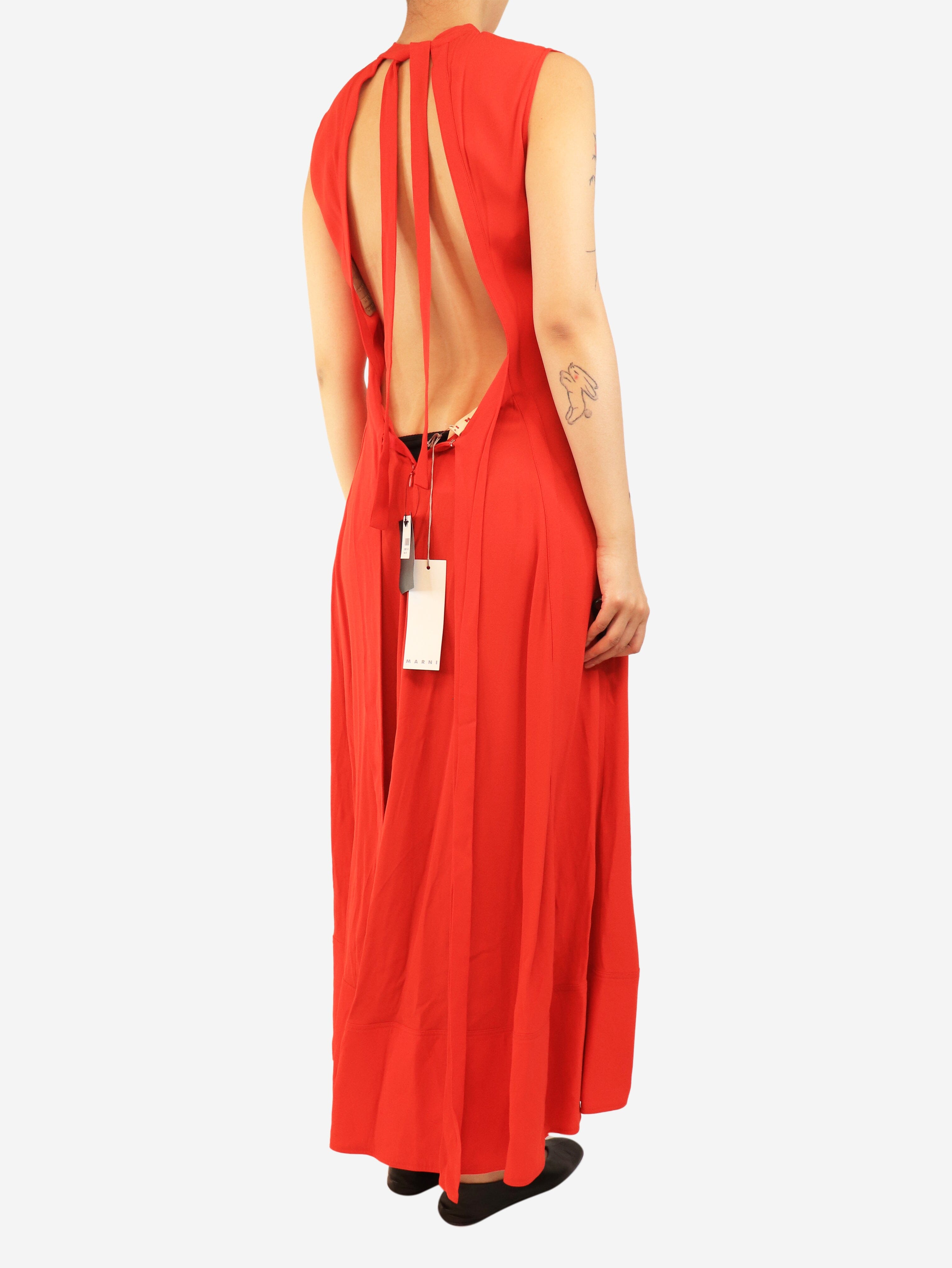 Red sleeveless crepe midi dress - size UK 8