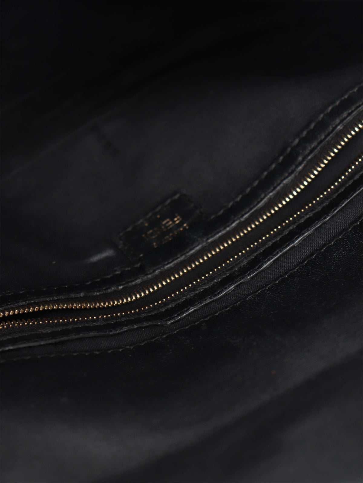 Black embossed FF Baguette bag Shoulder bags Fendi 