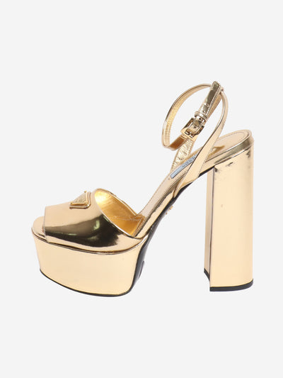 Gold metallic platform heels - size EU 37 (UK 4) Heels Prada 