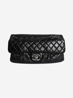 Black 2010 lambskin quilted shoulder bag