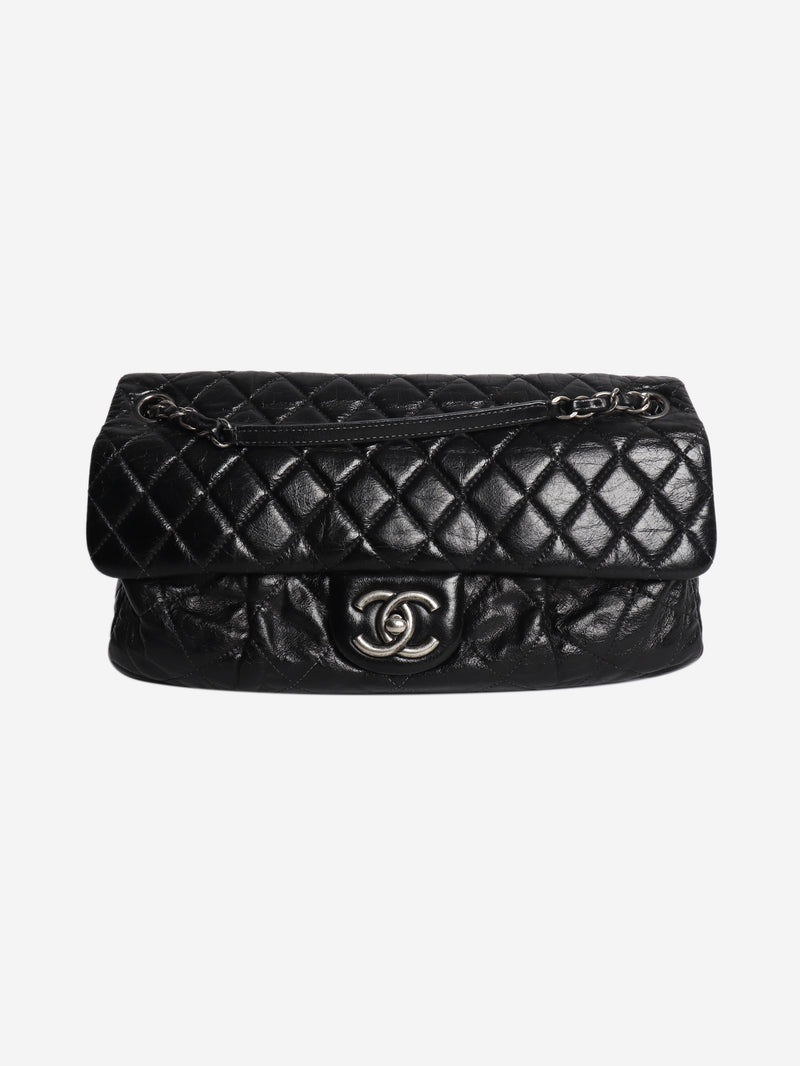 Black 2010 lambskin quilted shoulder bag