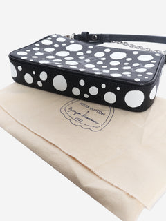 Black and white 2023 polka dot Easy Pouch on Strap bag