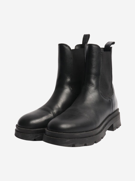 Black leather ankle boots - size EU 40 alternate image