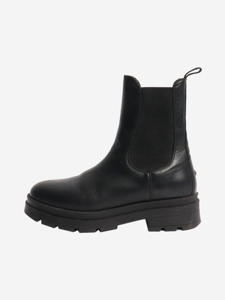 Black leather ankle boots - size EU 40 product image