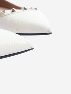 Cream rockstud flats - size EU 38 Flat Shoes Valentino 