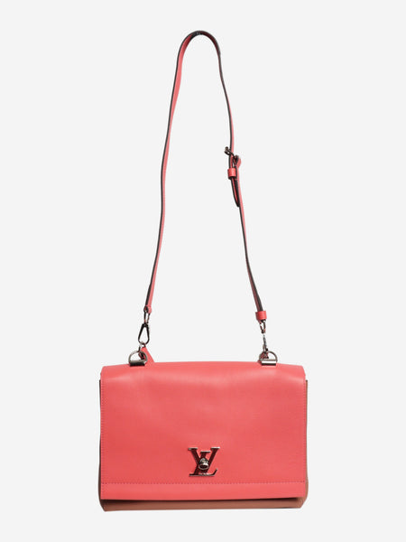 Pink 2016 Lockme leather shoulder bag alternate image