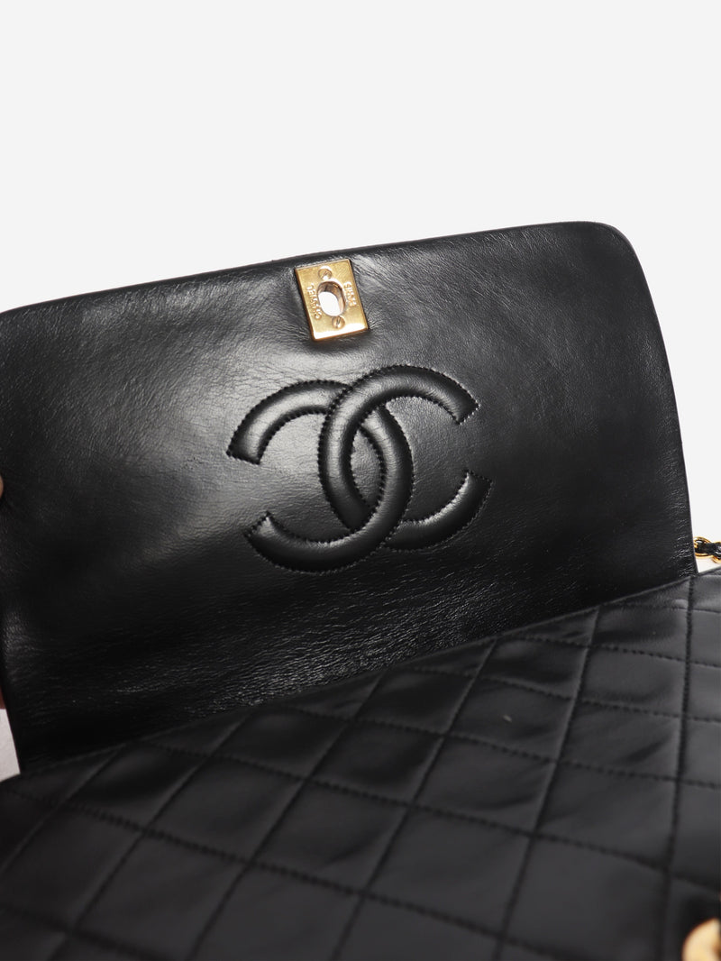 Black 1989 lambskin flap bag Shoulder bags Chanel 