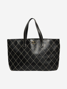 Chanel Black vintage 2002 lambskin Wild Stitch tote bag