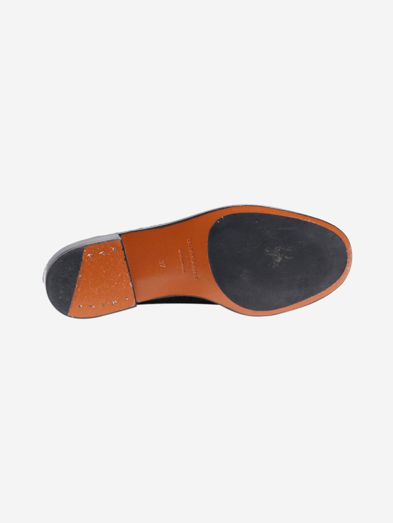 Black patent laser-cut shoes - size EU 37 Flat Shoes Clergerie 