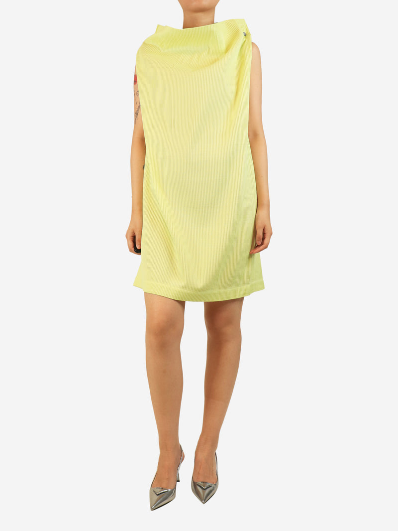 Yellow sleeveless plisse dress - size S