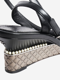 Black pearl wedge sandal heels - size EU 37.5