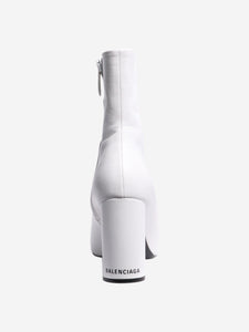 Balenciaga White Oval leather ankle boots - size EU 40