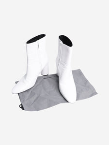 Balenciaga White Oval leather ankle boots - size EU 40