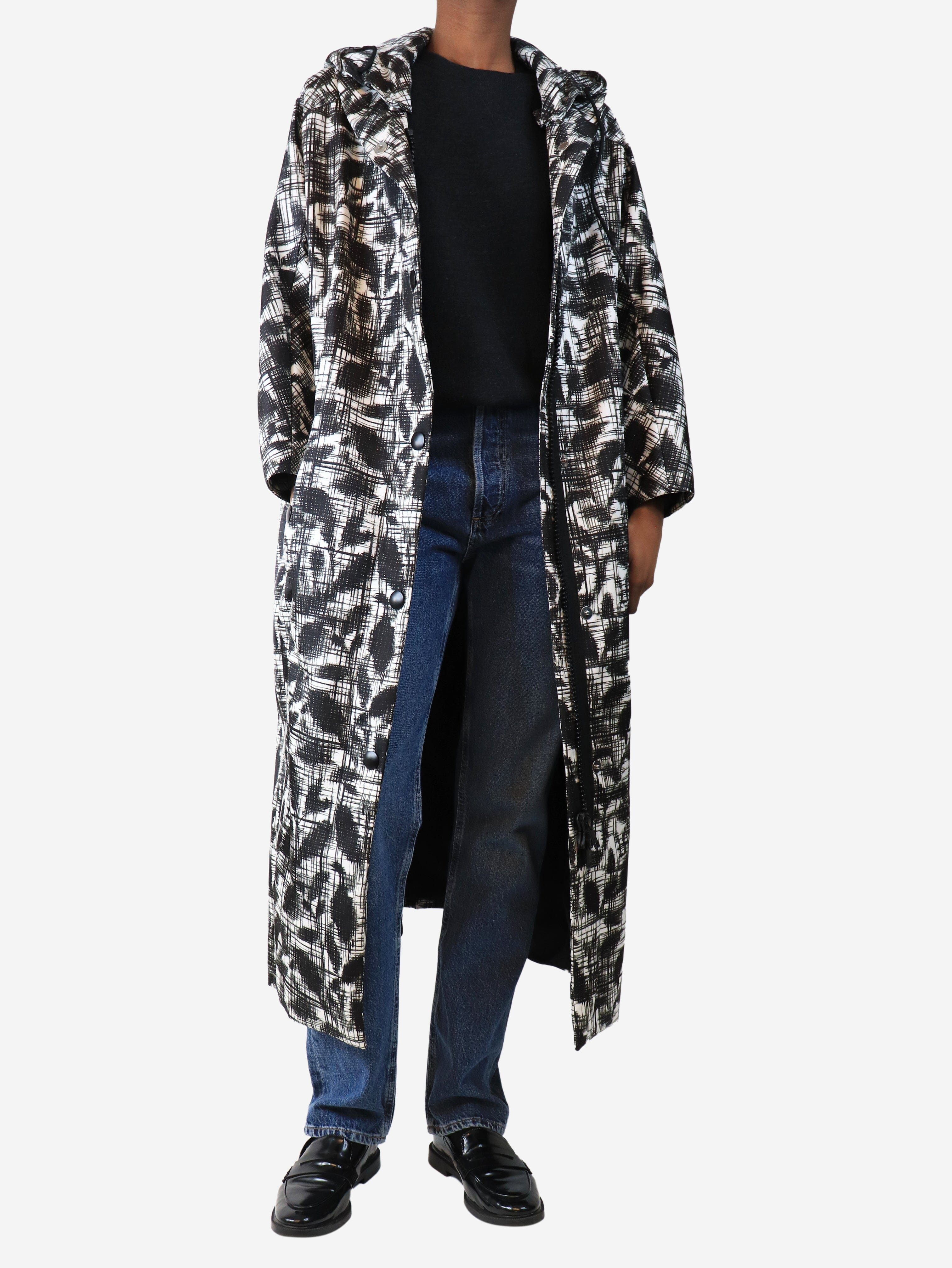 Black and white Re-Nylon printed raincoat - size UK 4 Coats & Jackets Prada 
