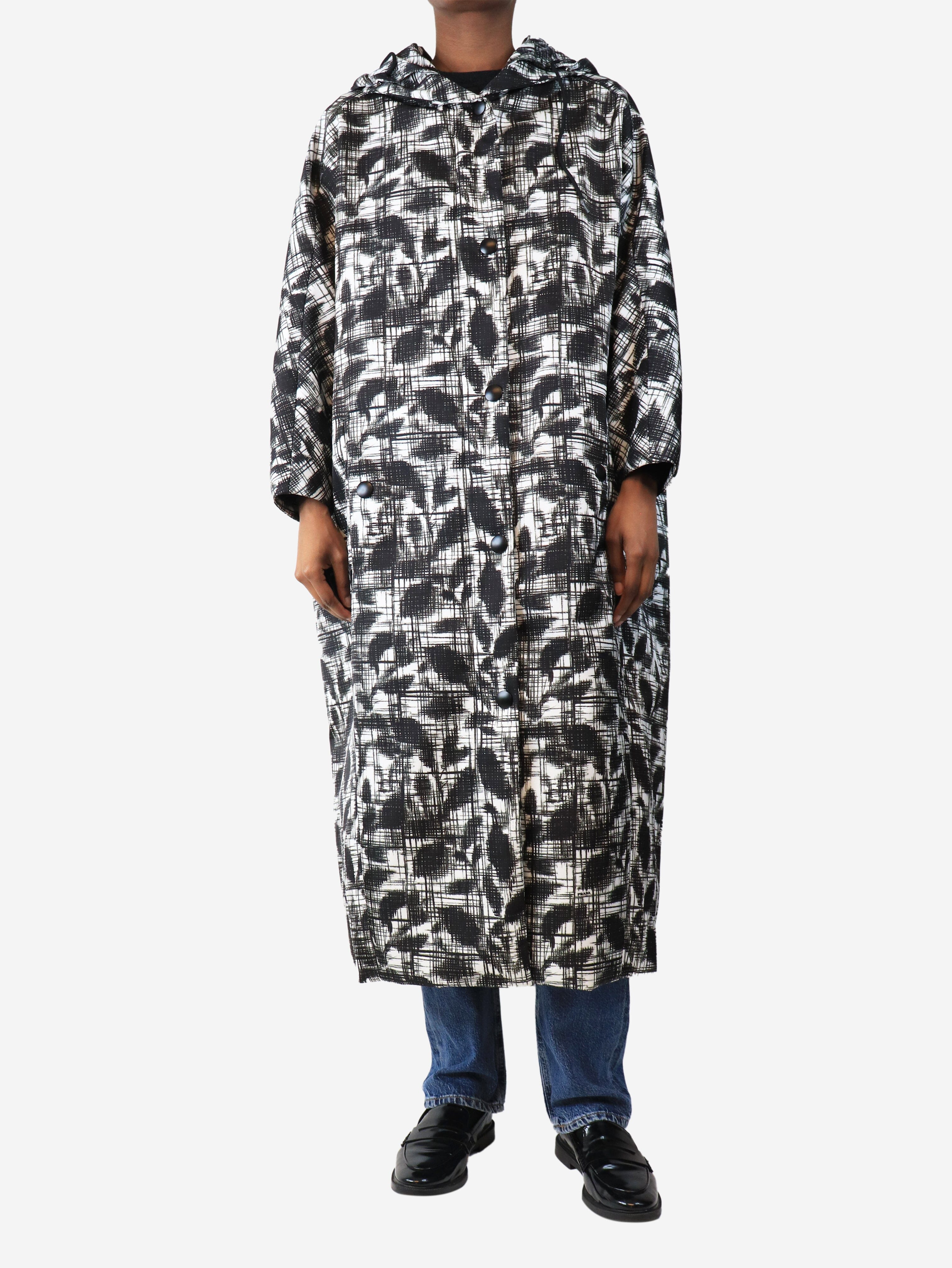 Black and white Re-Nylon printed raincoat - size UK 4 Coats & Jackets Prada 