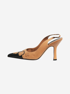 Chanel Chanel Neutral camellia slingback heels - size EU 38 (UK 5)