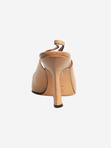 Chanel Chanel Neutral camellia slingback heels - size EU 38 (UK 5)