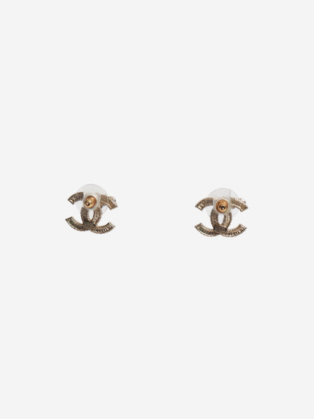 Gold Coco Mark 10A earrings alternate image