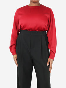 Joseph Joseph Red round-neck satin top - size UK 12