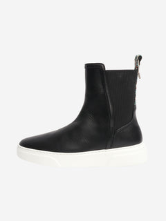 Black slip on boots - size EU 39 (UK 6) Boots Missoni 