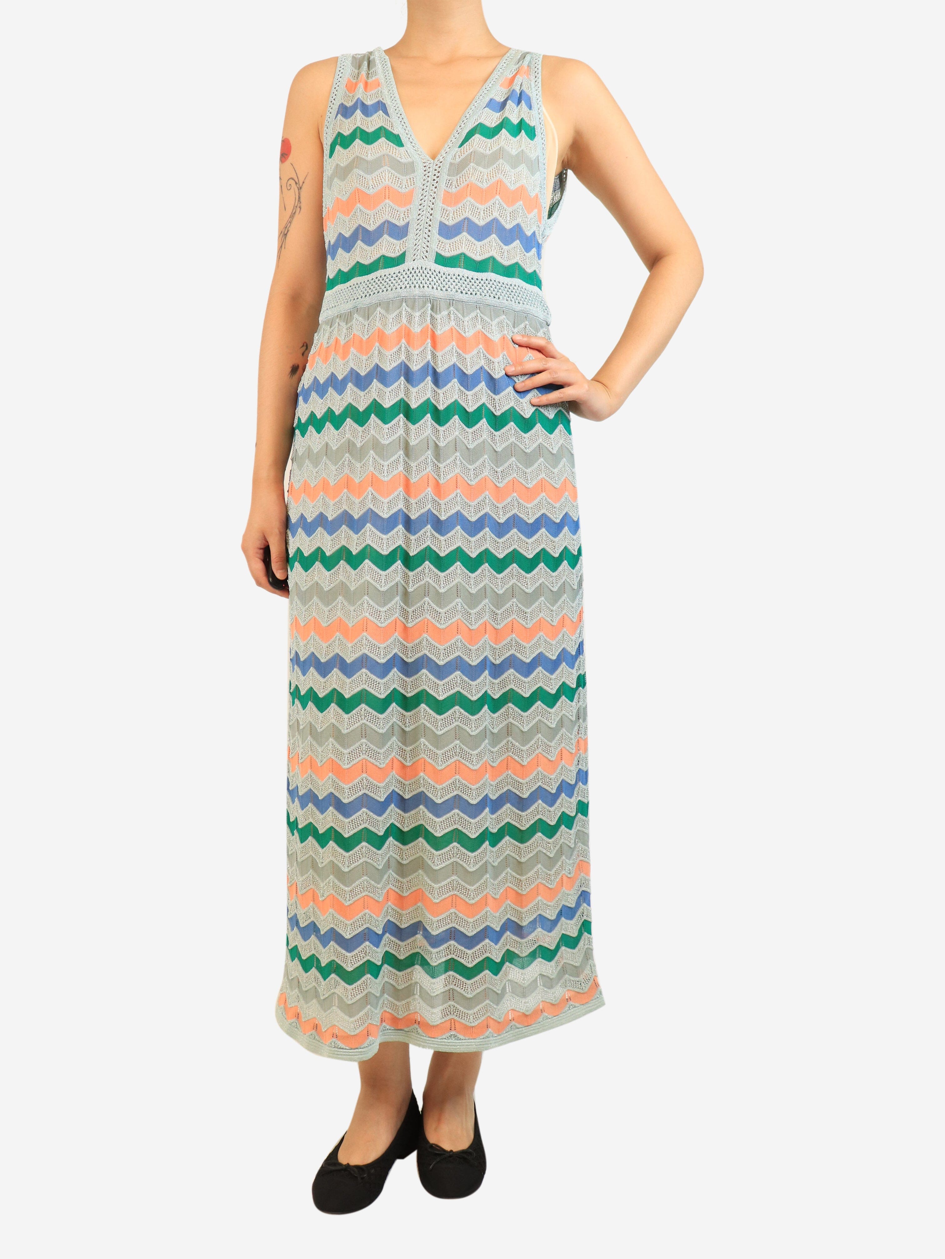Blue v-neck lurex zig zag midi dress - size UK 10